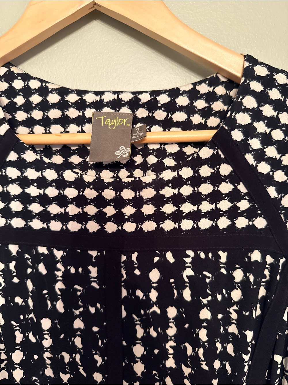 Taylor Black & White Graphic Print Cap-Sleeve A-Line Dress Size 8 - Picture 4 of 5
